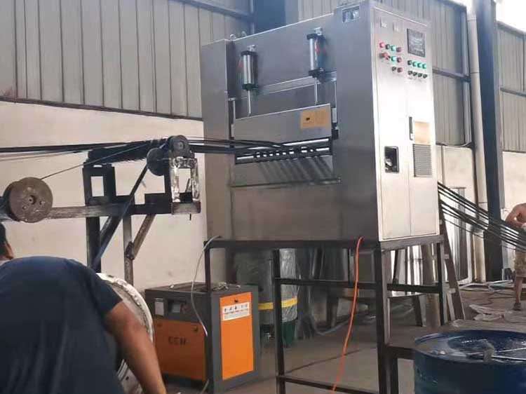 烤藍(lán)打包帶涂油機(jī)